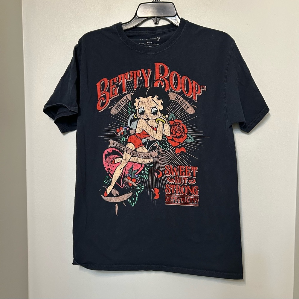Betty Boop Tee Shirt Y2k‎ Sweet But Strong Graphic Tee Size Medium Women’s